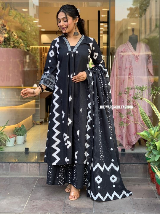 Black Zigzag Dress