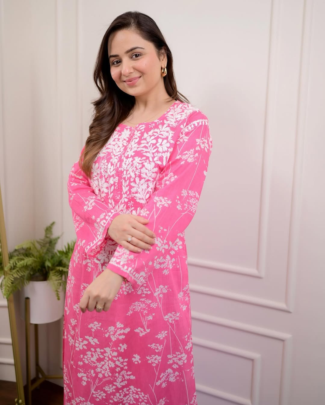 Pink Floral Chikankari Embroidered Straight Kurti Pant Set Cotton Salwar Kameez for Women