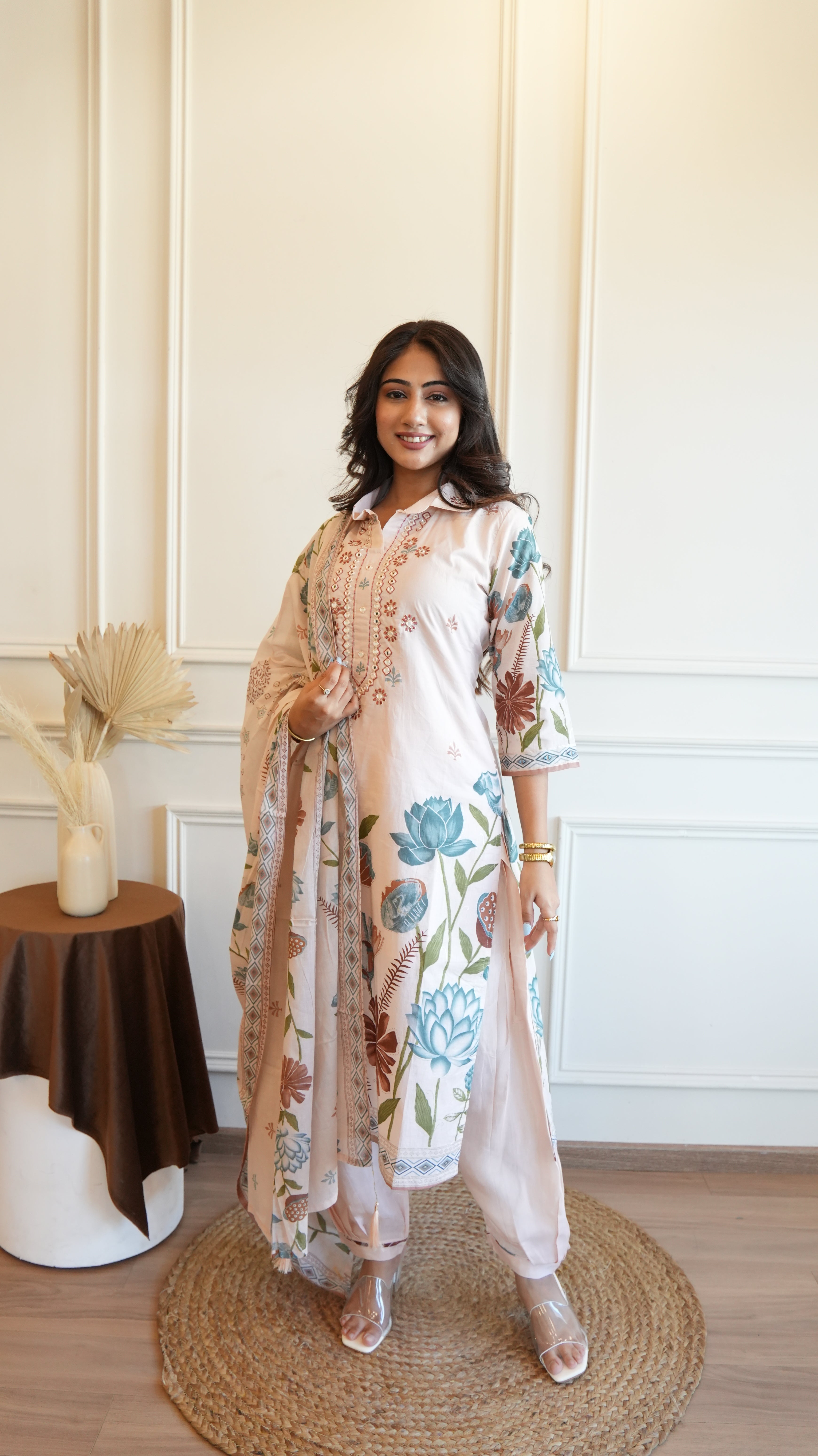 Women Floral Print Straight Kurta Set with Dupatta