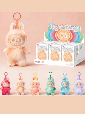 Labubu Monster Vinyl Toy – Rare Collectible( Pack Of 1 )