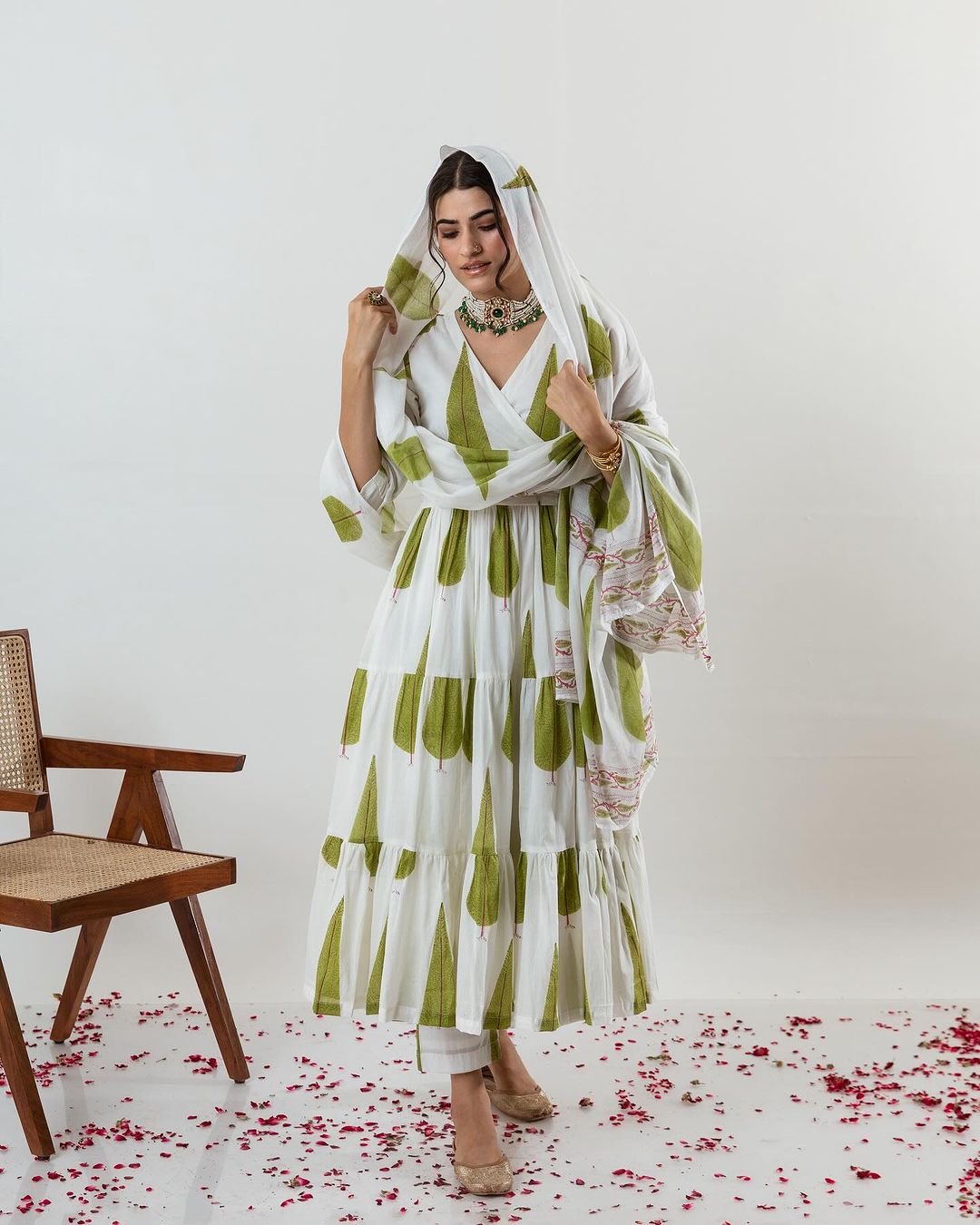 Jungle Cypress Suit Set