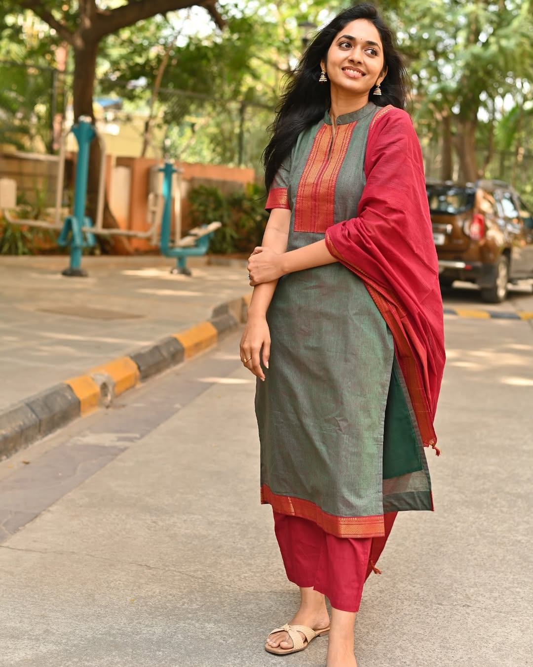 Improbable Kanchi Cotton Suit Set With Jaquard Dupatta