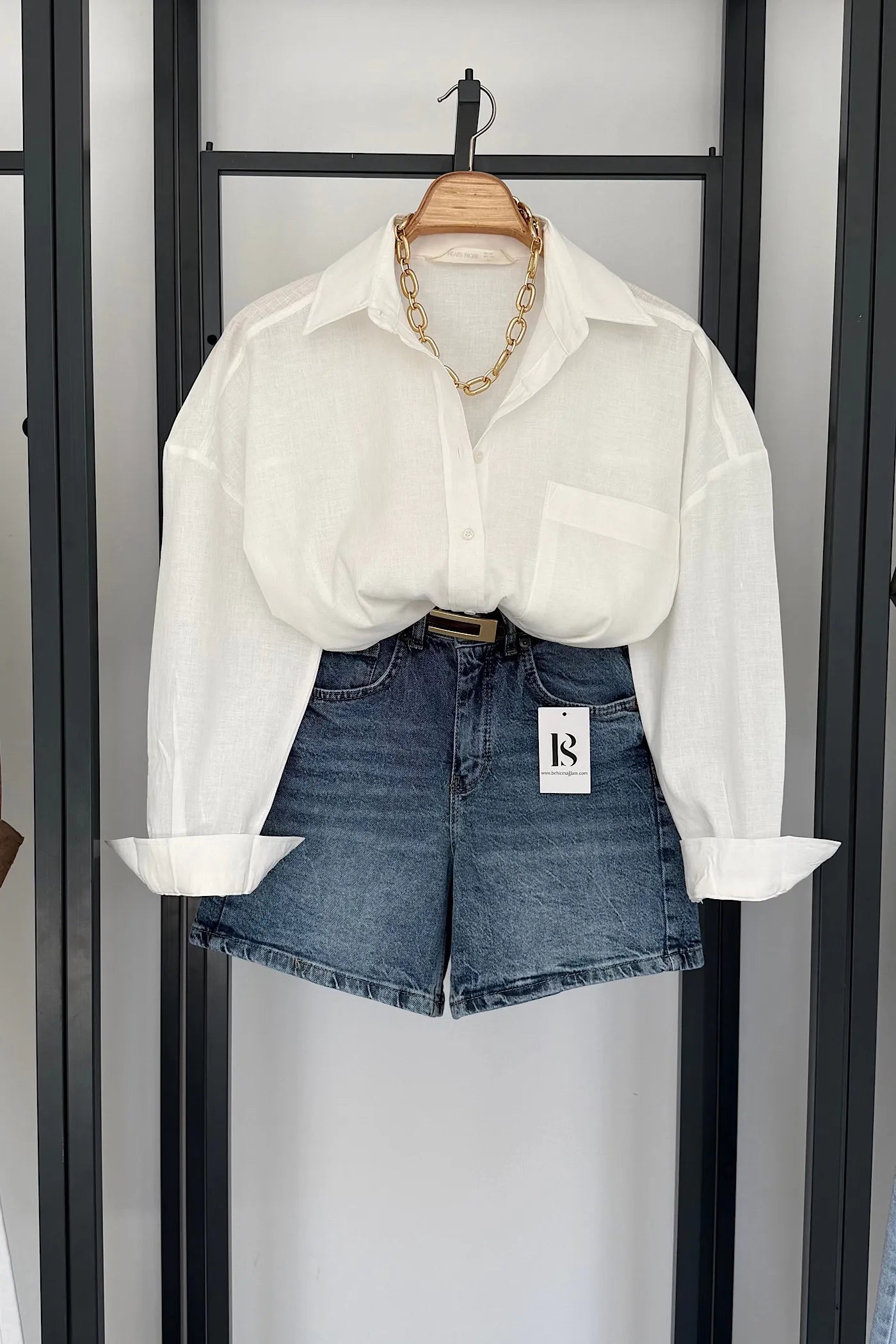 Pocketed Oversized Cotton Shirt White