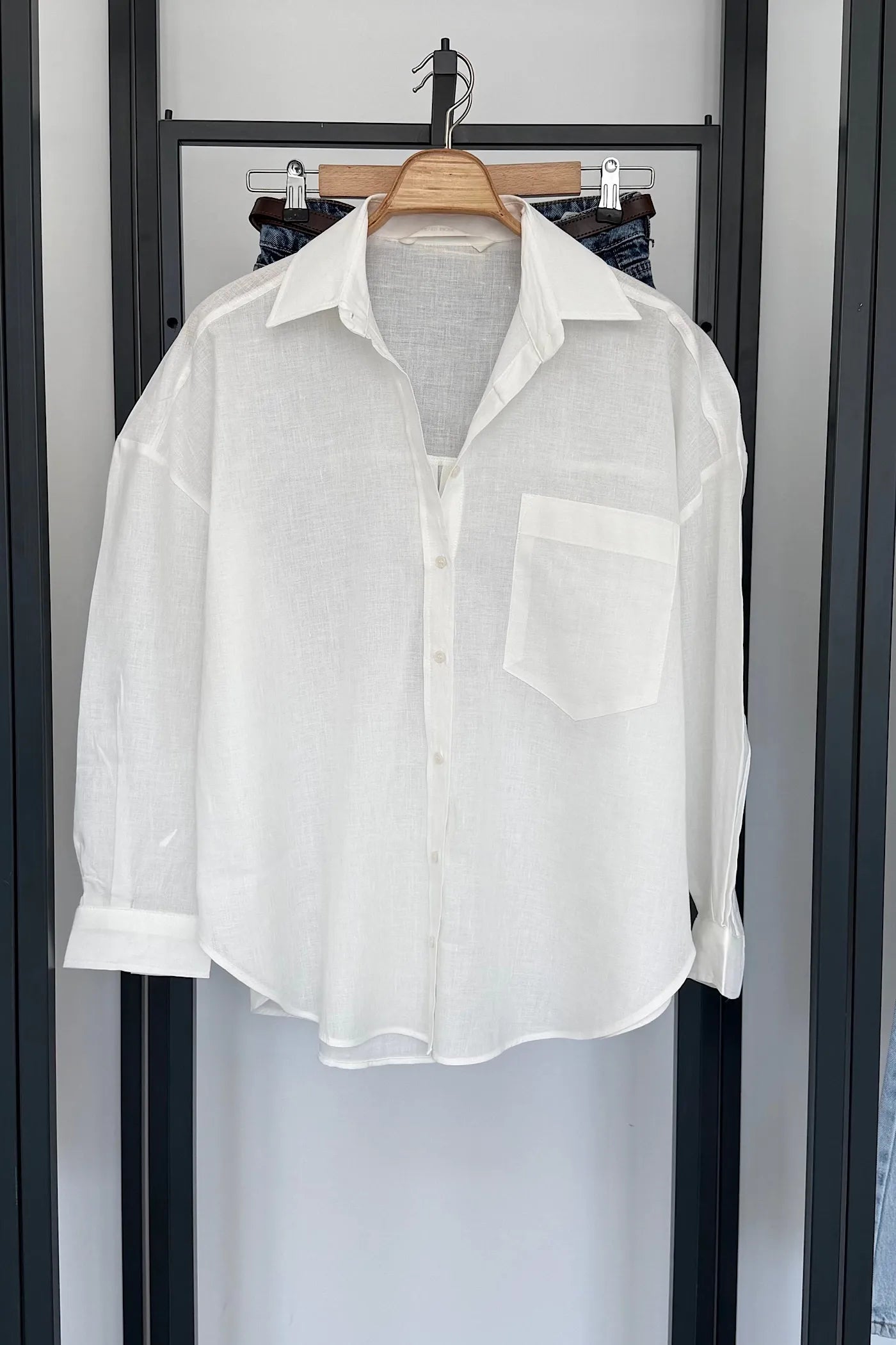 Pocketed Oversized Cotton Shirt White