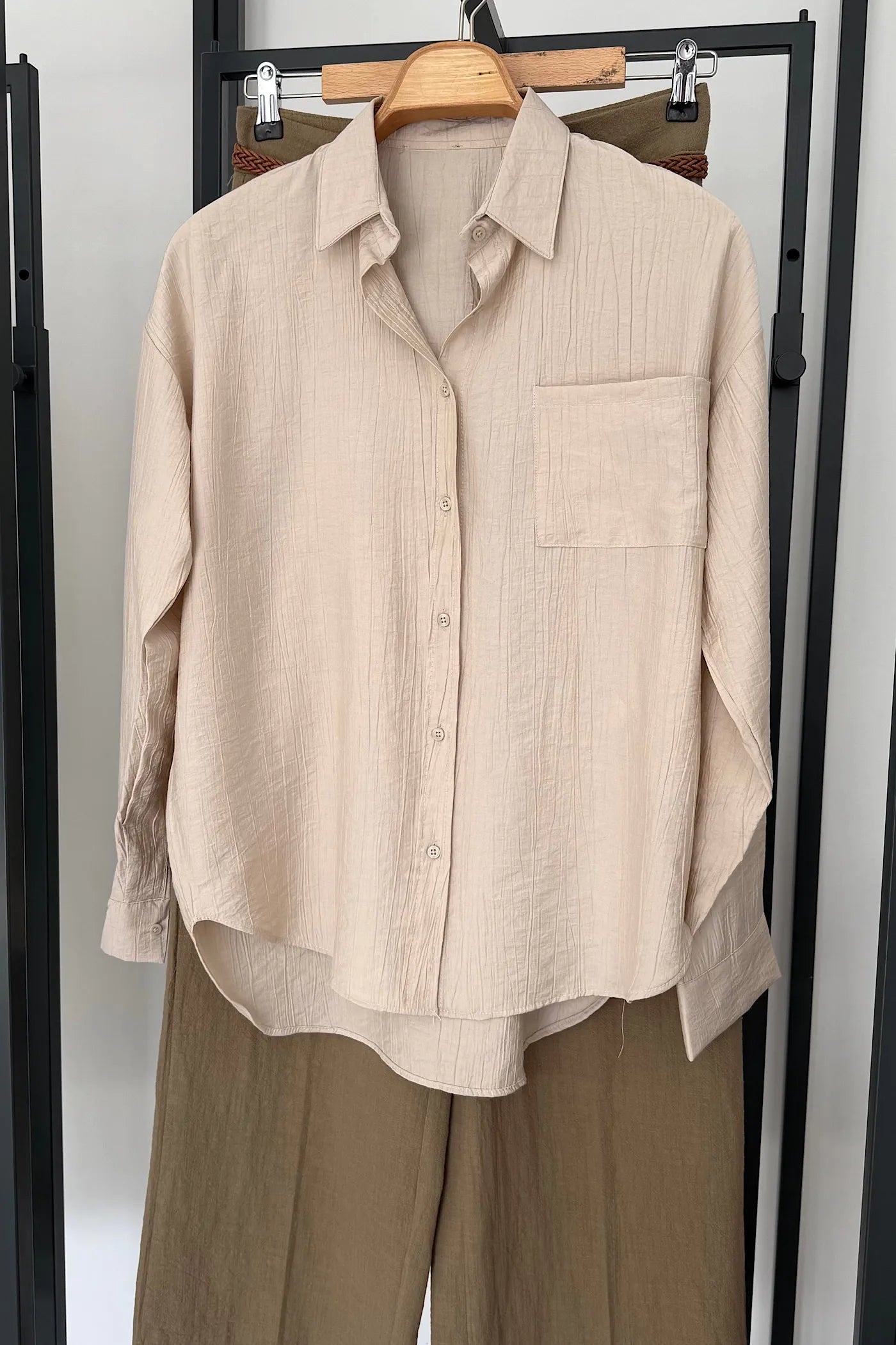 Wrinkle-Textured Shirt Cream Stone